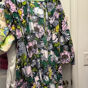 Vera Bradley Floral Patterned Robe. S/m